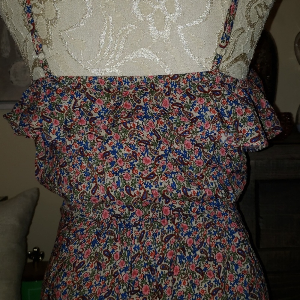 Floral Ruffle Dress - Picture 7 of 8